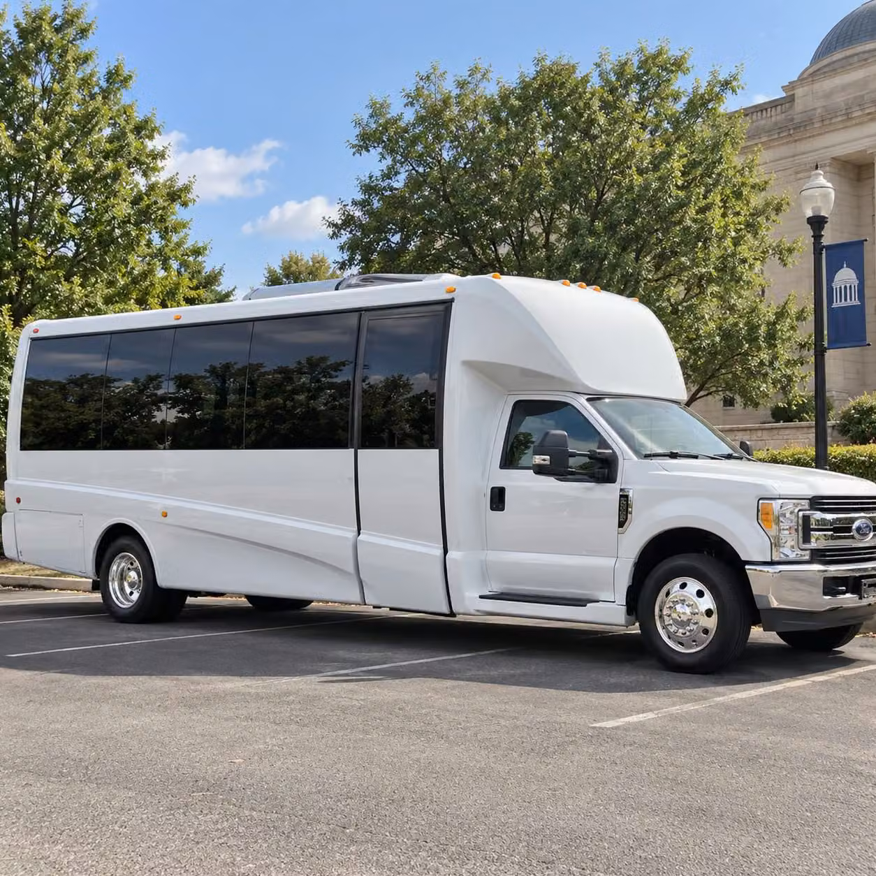 15 passenger minibus