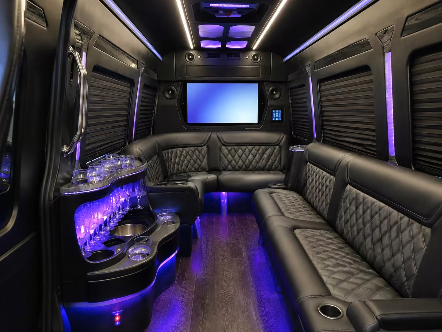 find airport shuttle bus rentals to fort lauderdale hollywood international airport