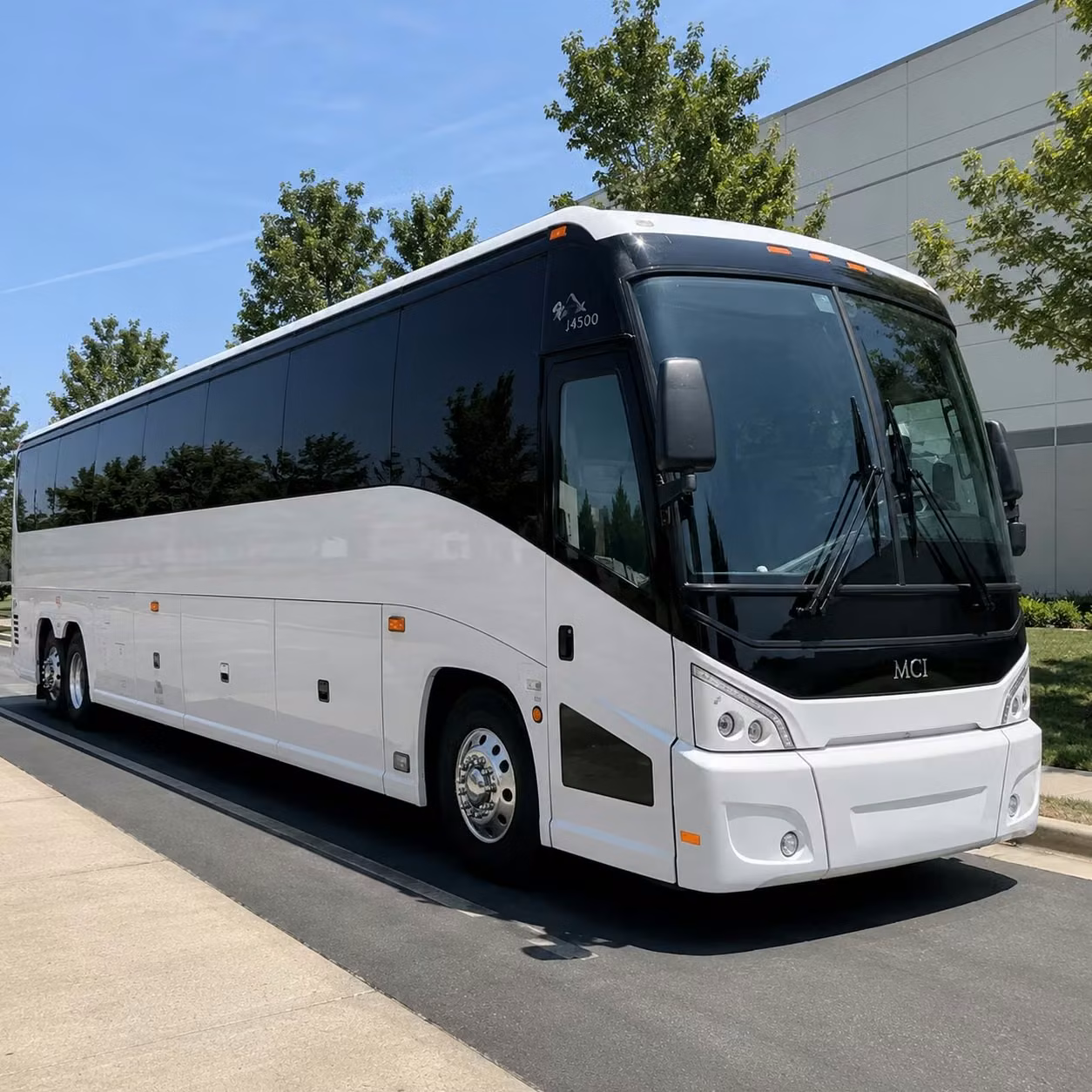 hollywood corporate event groups can book long distance transportation with ease