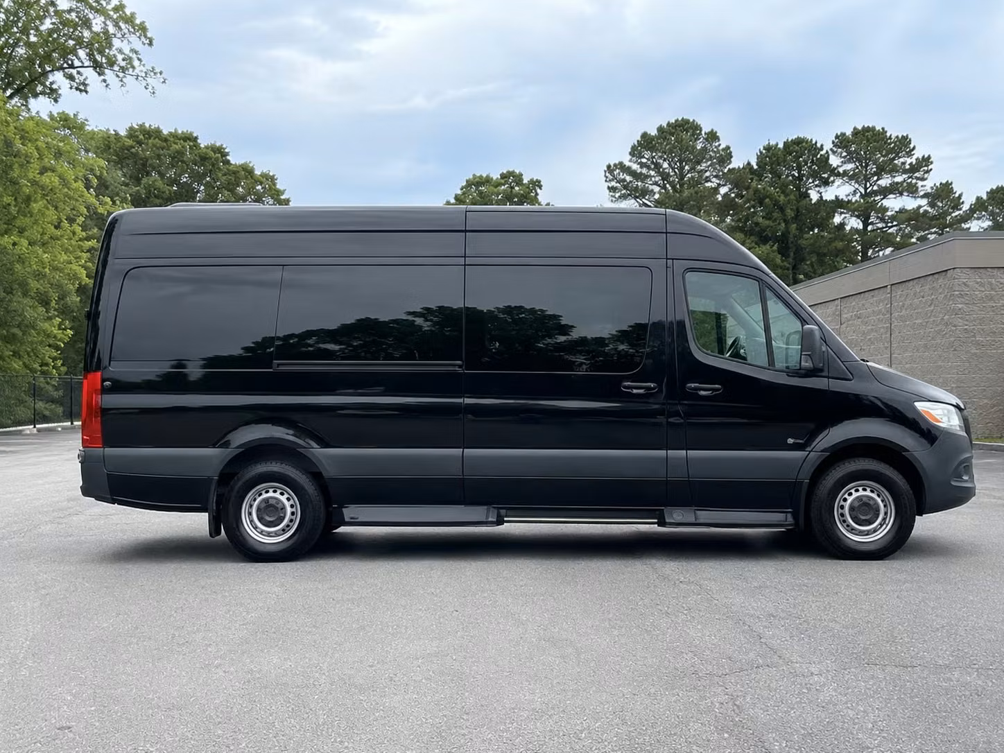 hollywood employee transportation