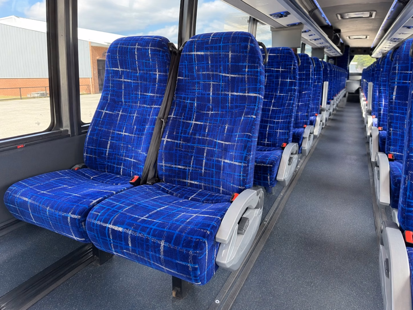shuttle buses for hollywood wedding venues along the beach and intracoastal
